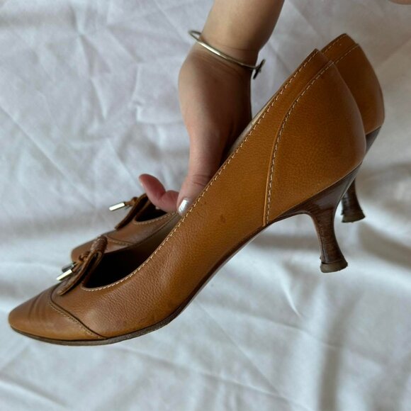 ferragamo brown leather kitten heels - Picture 6 of 6
